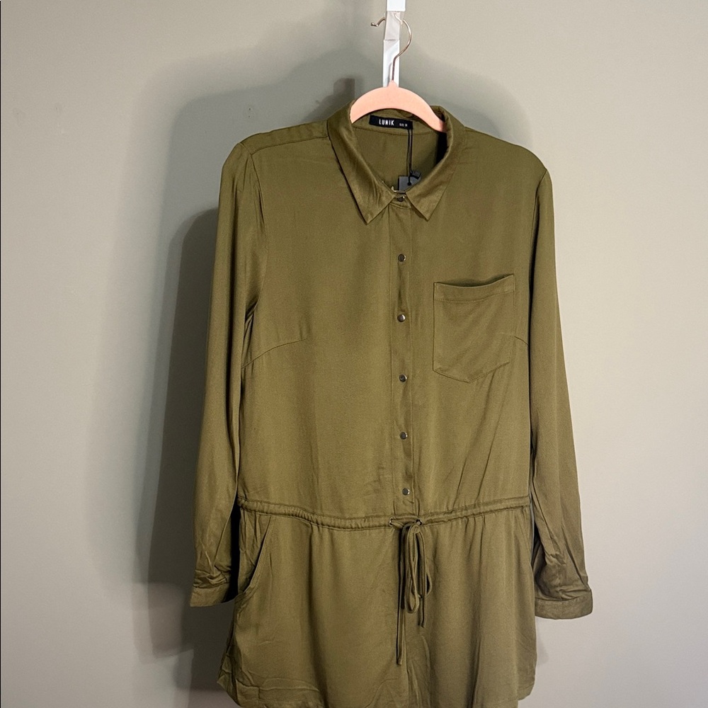 Lunik Olive Embroidered Floral‎ Romper Size M NWT Boho Utility Casual Outfit
